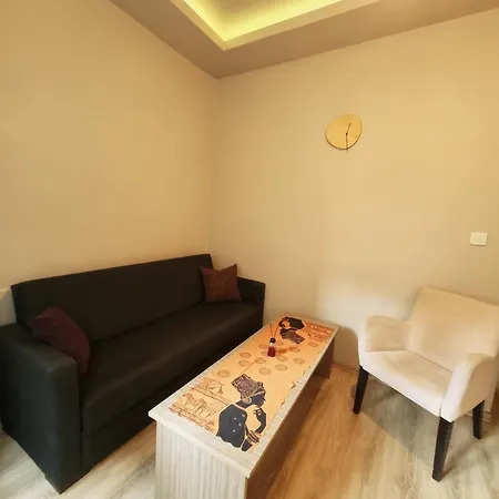 Charm Suites Pera Apart Otel *
